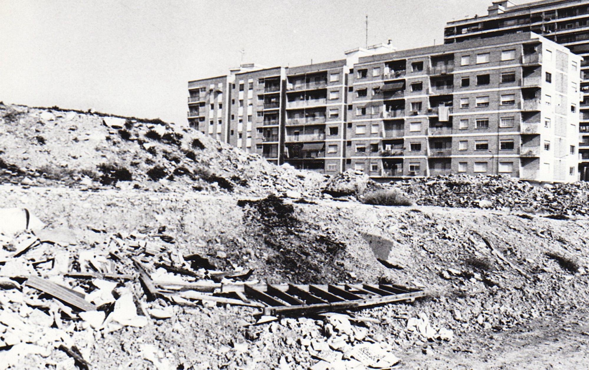 Fotos de la València desaparecida: El Campanar de los 80