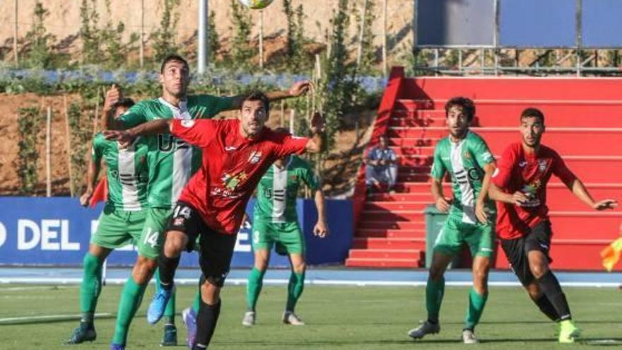 Imagen del partido de la primera jornada en el que La Nucía venció al Cornellà.