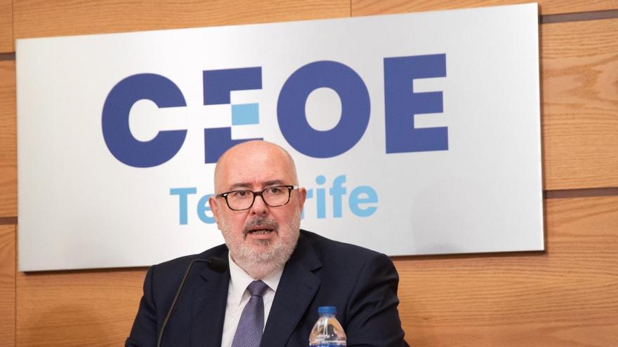 Alfonso Re-elected CEOE Tenerife President, Targets Competitiveness