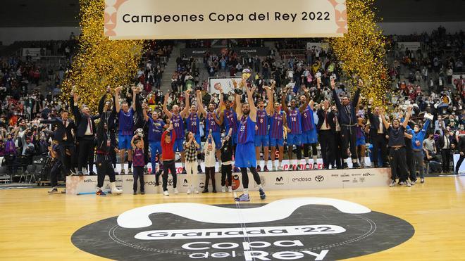 20 febrero 2022. El Barça de basket conquista ante el Real Madrid su segundo título con Laporta de presidente, la Copa del Rey.