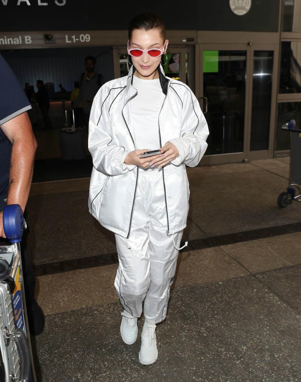 El look chandalero de Bella Hadid