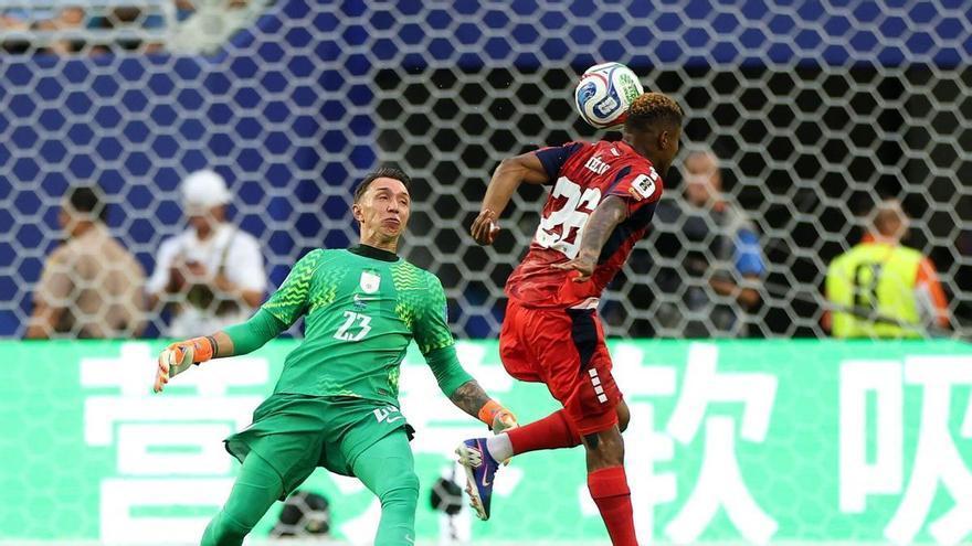 Muslera va sortir a totes les fotos i Uruguai i Cap Verd deixen amb safata el liderat del grup a Espanya (2-2)