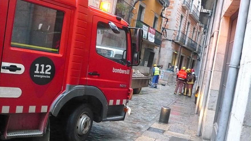 Barri Vell Buiden un restaurant per una fuita de gas a una obra