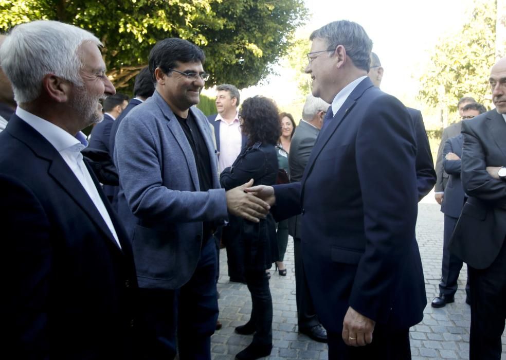 El candidato único defiende implantar Medicina por la demanda de alumnos y los investigadores