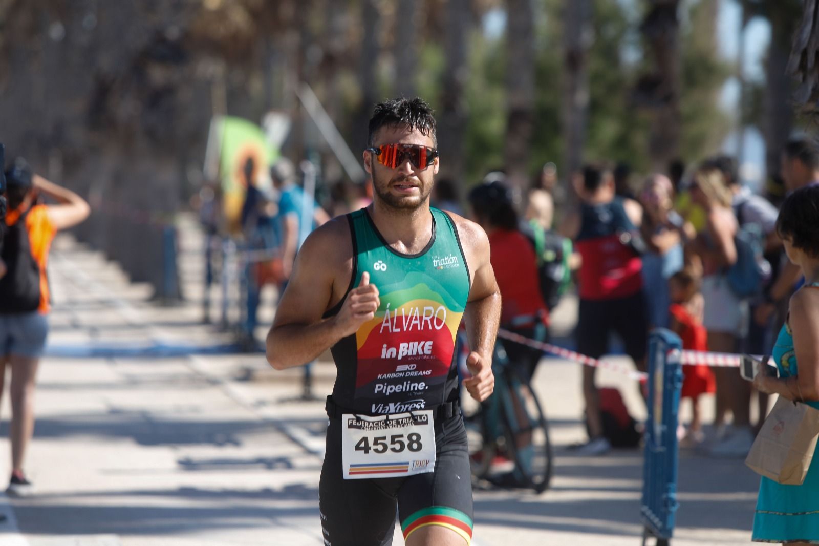 El Triatlón Playa de la Malvarrosa, en imágenes