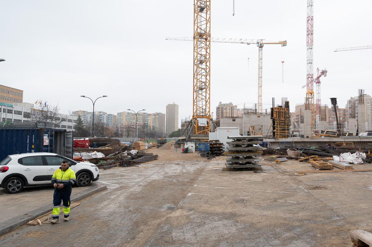 En imágenes | Así avanzan las obras en el estadio de fútbol de La Romareda