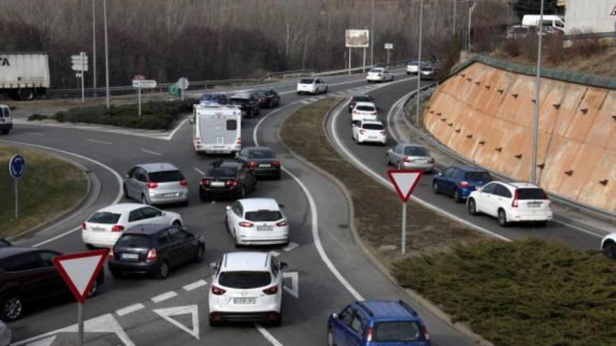 Cues de més de 15 quilòmetres entre la Seu d&#039;Urgell i Andorra