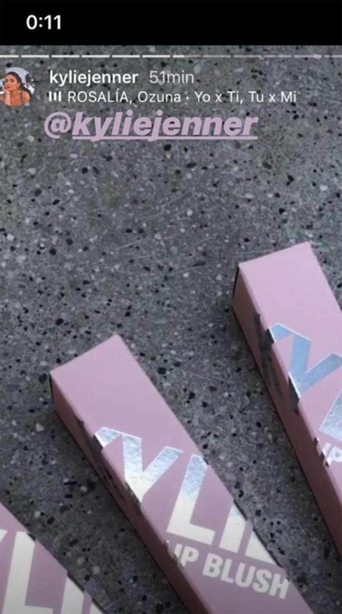 Kylie Jenner usa una canción de Rosalia para promocionar sus productos