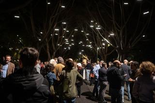 ‘Islas’, de Jaume Plensa, vuelve a brillar en Santa Cruz
