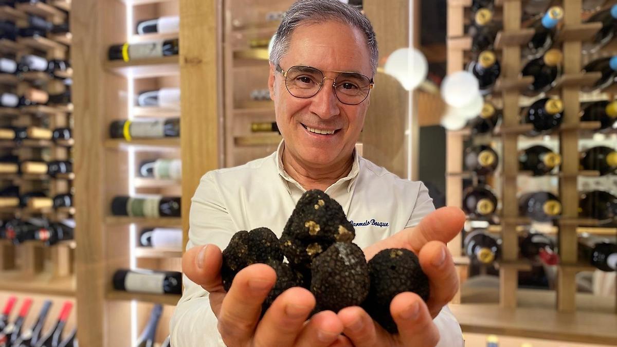 El chef y empresario Carmelo Bosque, en Lillas Pastia, con trufas, su producto fetiche.