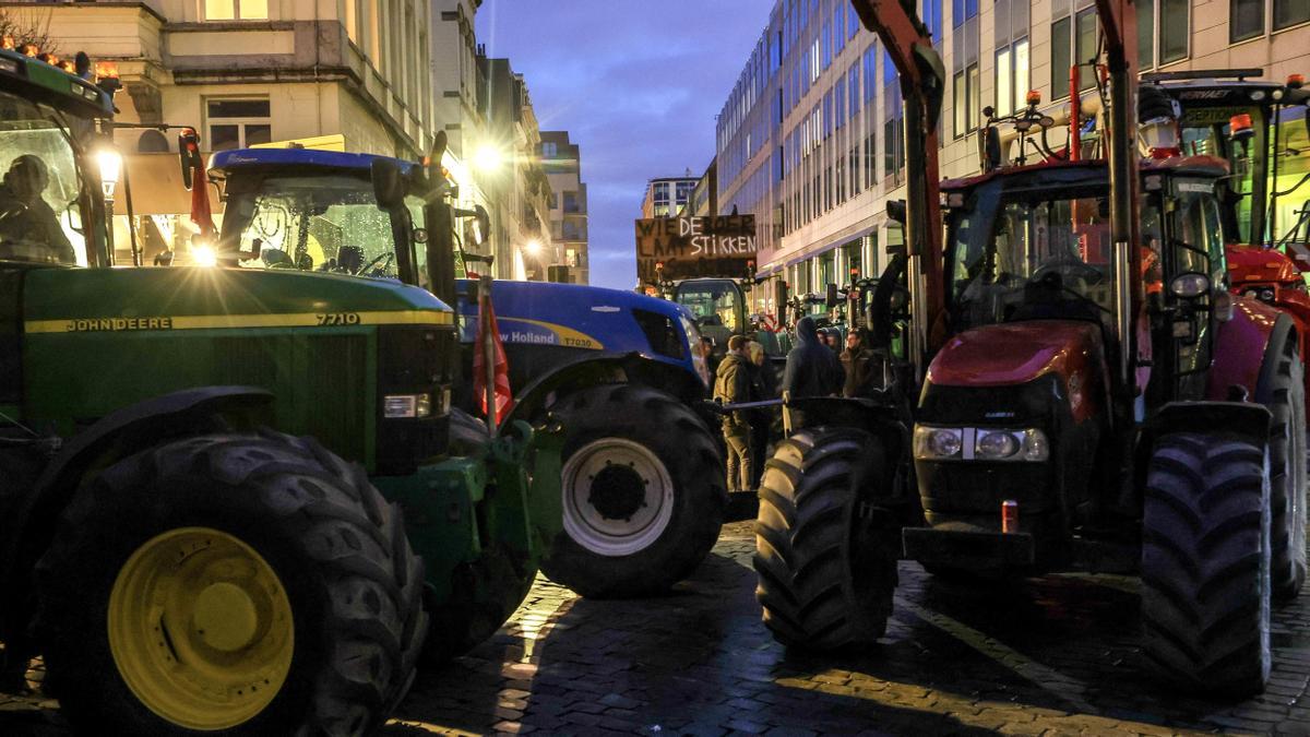 Farmers protest on the sidelines of the EU summit in Brussels