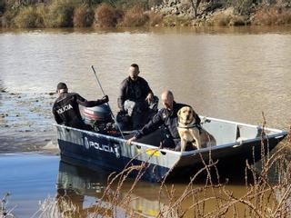 Scottex, el perro policía que encontró el cadáver de Pablo Sierra en el río Guadiana