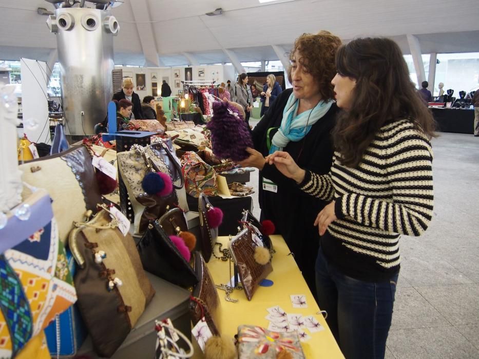 Jornadas de diseño y moda en Pola de Siero, con la presencia del diseñador Petro Valverde