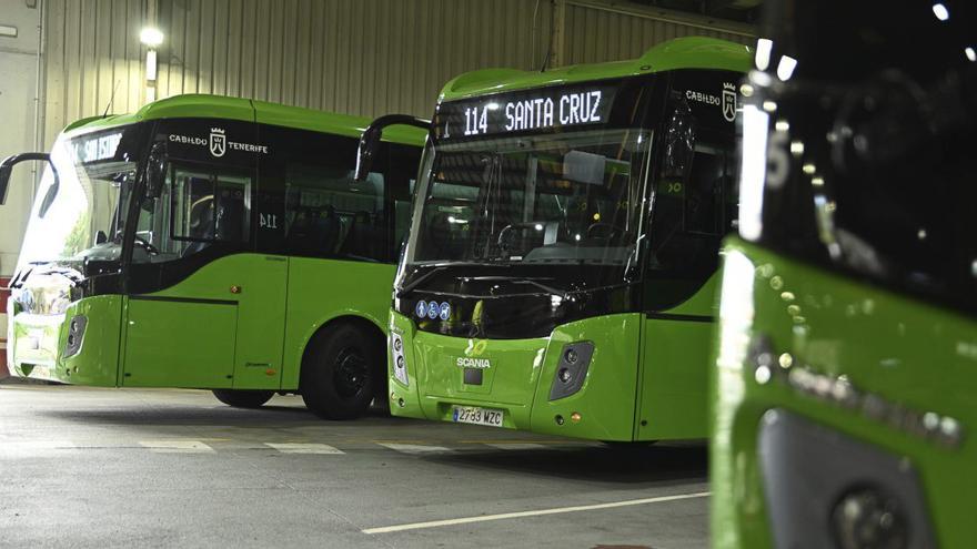 На Тенеріфе посилюють роботу громадського транспорту на час великодніх свят