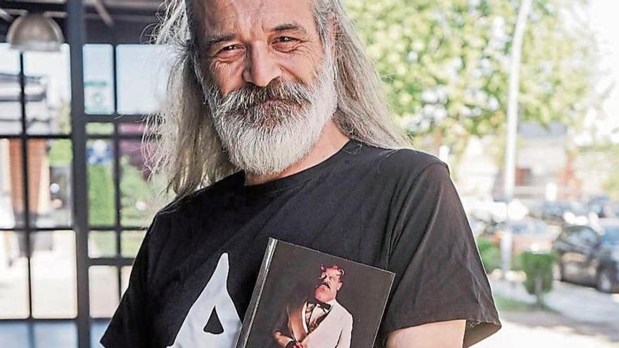 Raül Sala, escriptor: "De tots els meus llibres, aquest és el que té més mala llet"