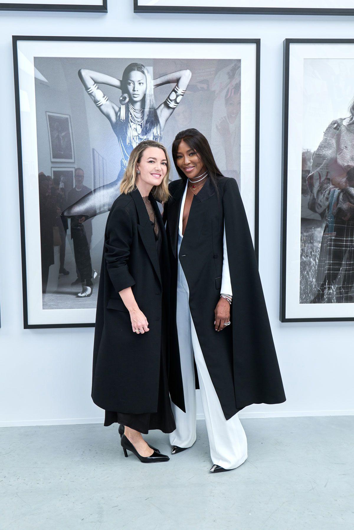 Supermodelos y "celebrities" en el cóctel de inauguración de la exposición organizada por Marta Ortega