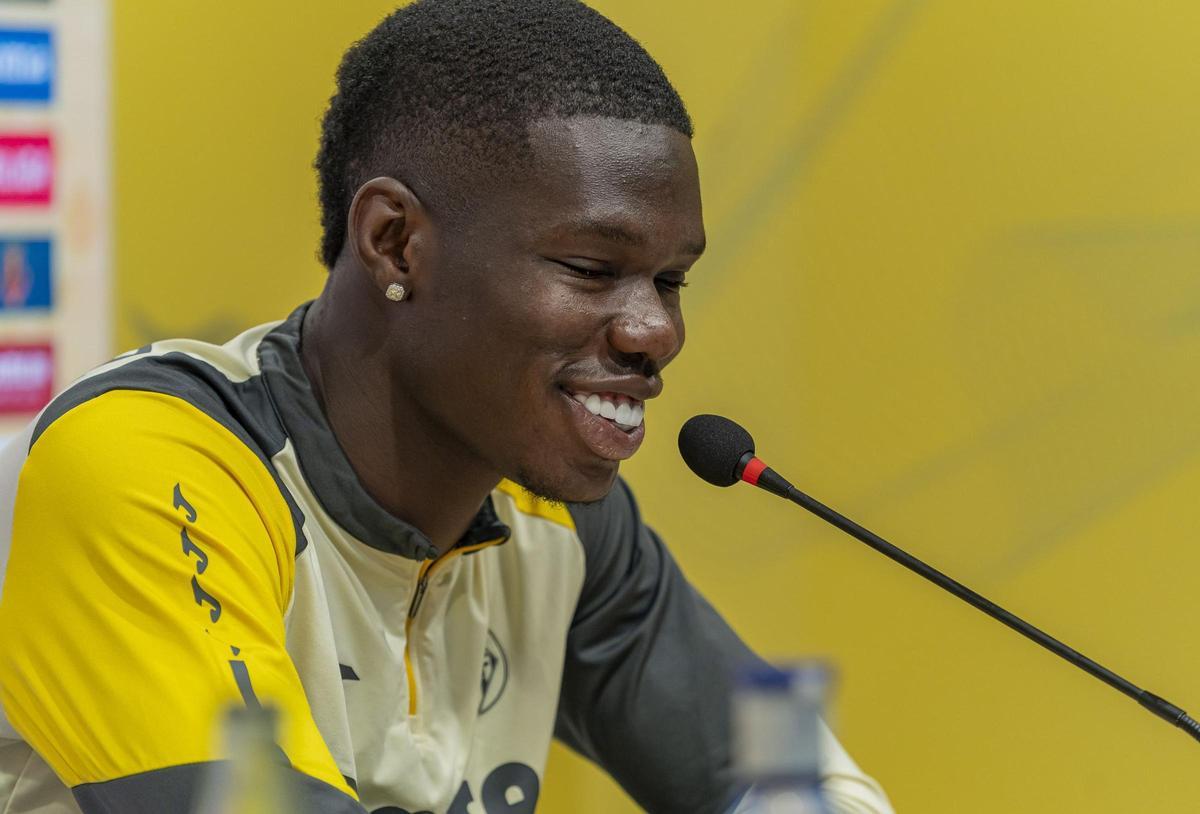 Thierno Barry, delantero del Villarreal, durante su rueda de prensa del pasado miércoles.
