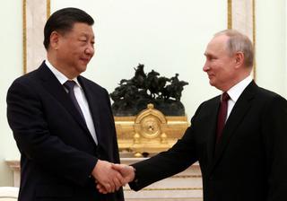 Putin necesita a China