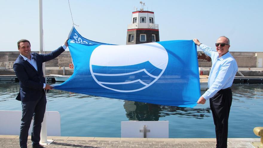Puerto Calero suma su Bandera Azul número veinticinco