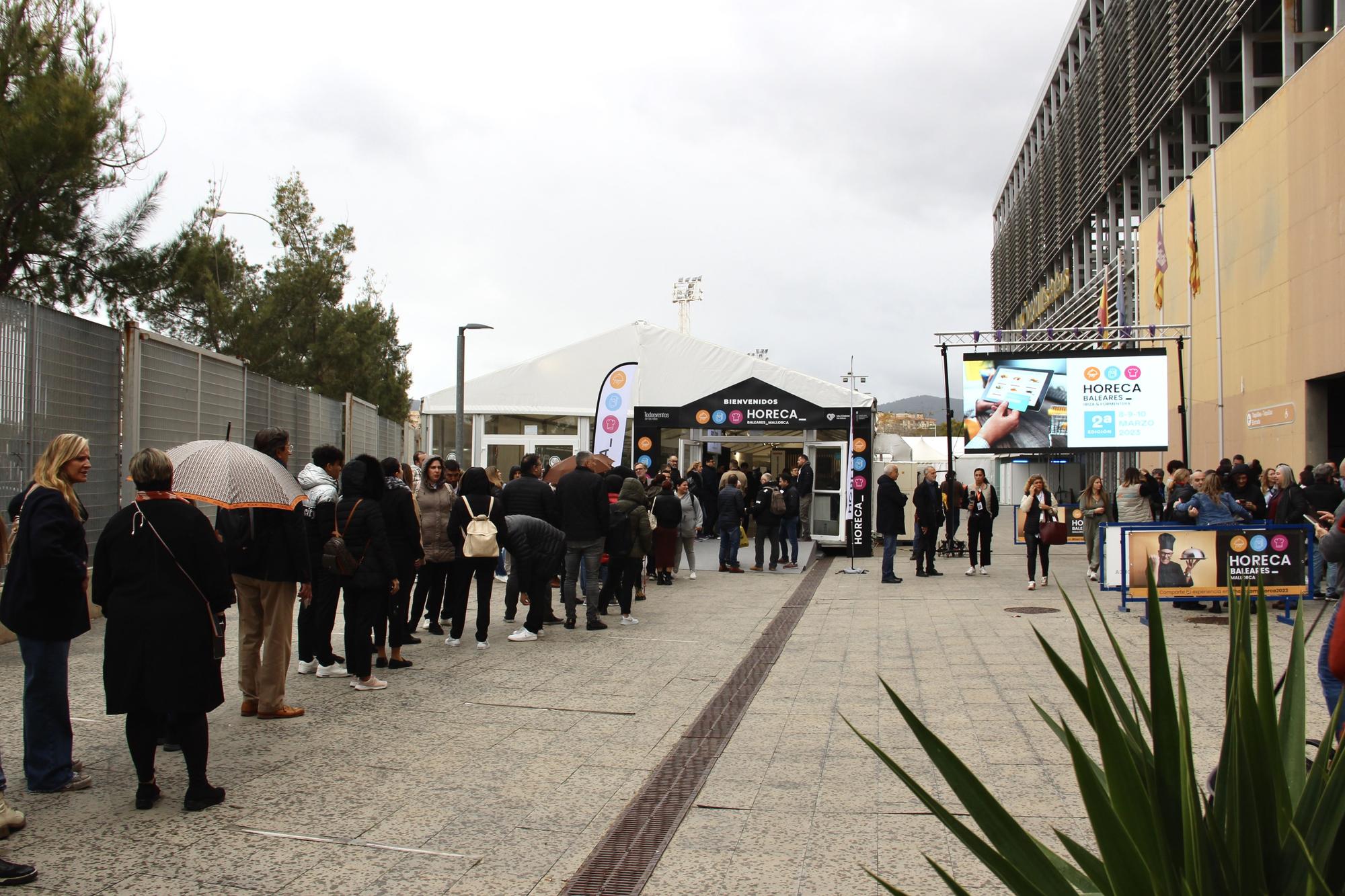 Los chefs demuestran sus habilidades el primer día de la feria de hostelería Horeca Mallorca