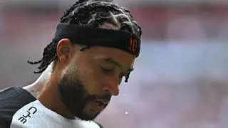 Memphis, furioso: amenaza con acudir a la FIFA por una deuda millonaria