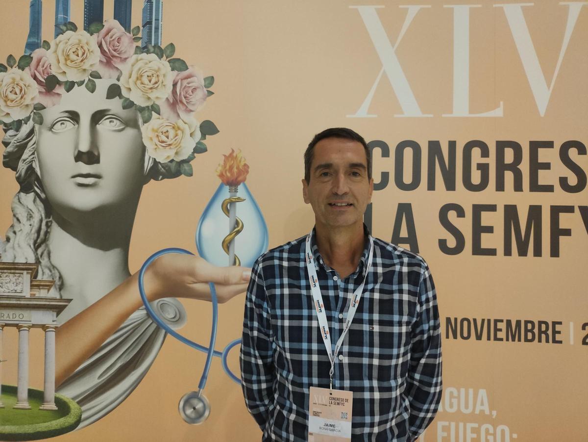 El doctor Jaime Bona, de la semFYC.