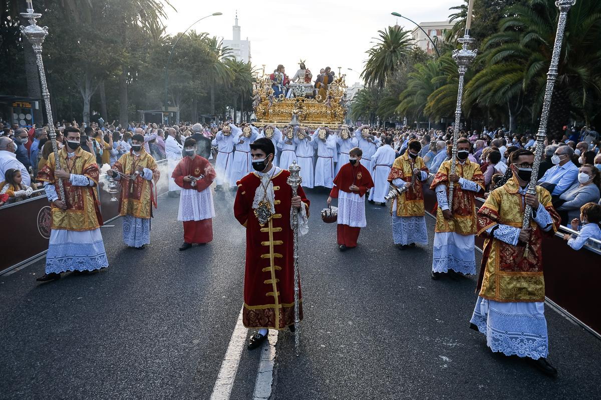Procesión Magna de Málaga | Sagrada Cena Procesión Magna de Málaga | Sagrada Cena