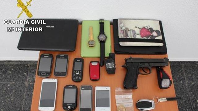 Detenidas tres personas por varios robos en viviendas habitadas en Teror