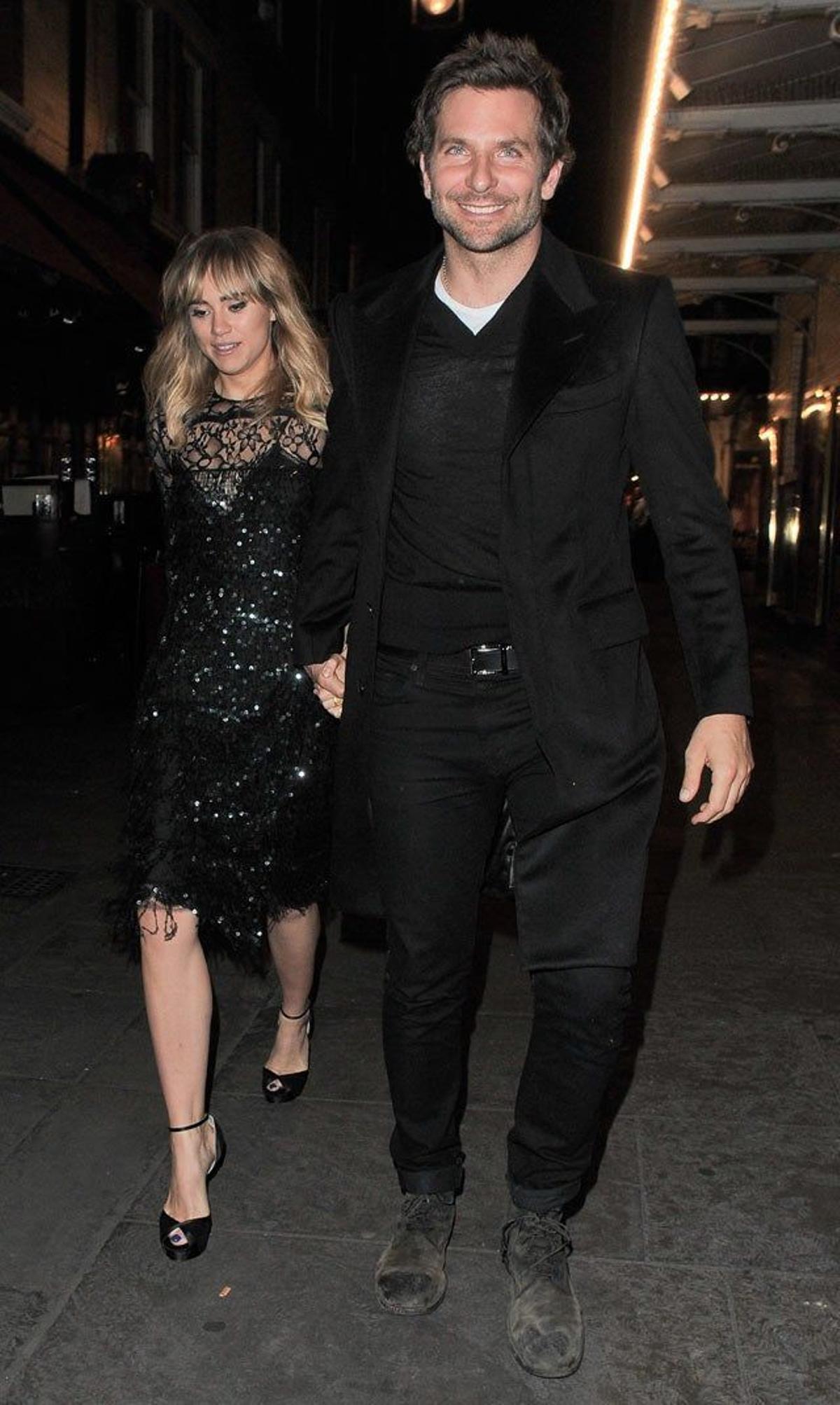 Suki Waterhouse y Bradley Cooper