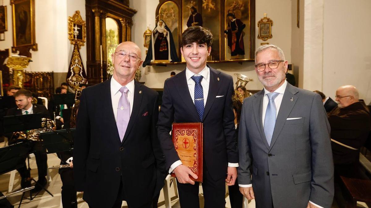 De izquierda a derecha, Manuel López, Pedro Gallego y José Fernández, este sábado en Capuchinos.