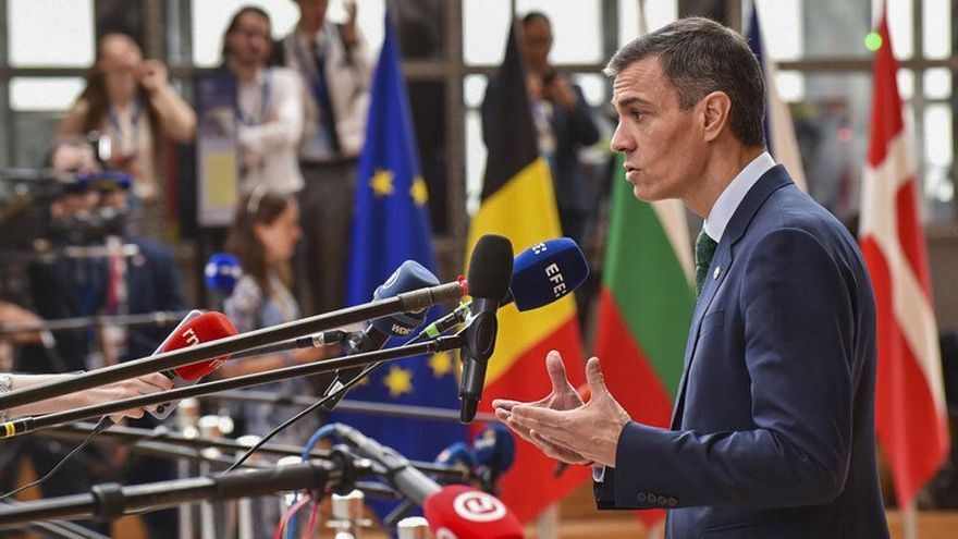 Sánchez utiliza su choque con Trump para sacar cabeza del ‘caso Cerdán’ y cohesionar a los socios