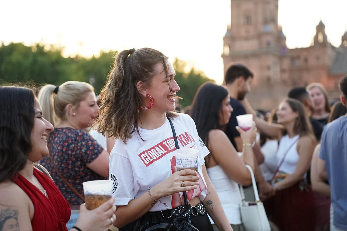 ¿Estuviste en el concierto de Pablo Alborán en Icónica Santalucía Sevilla Fest? ¡Búscate en nuestra fotogalería!