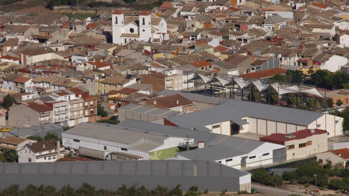 Zona industrial del municipio de L'Orxa, uno de los municipios en riesgo.
