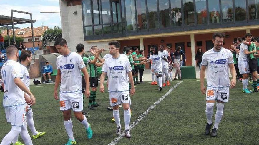 Un lance de un partido del Ourense CF. // Iñaki Osorio