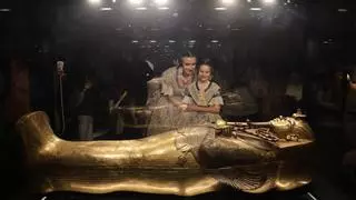 Levante-EMV lleva a las Falleras Mayores de València hasta el corazón de Egipto