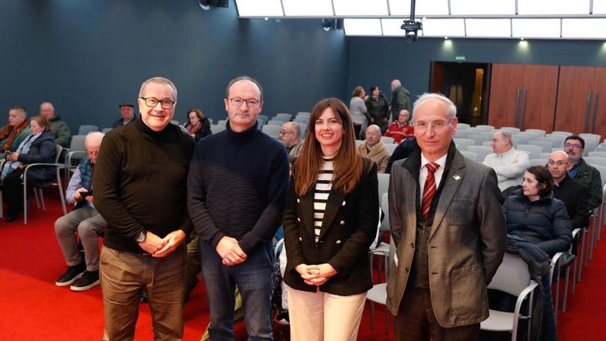 Por la izquierda, Pedro Sánchez Lazo, Javier Cueli, Carolina Díaz y Antonio Cuestas.