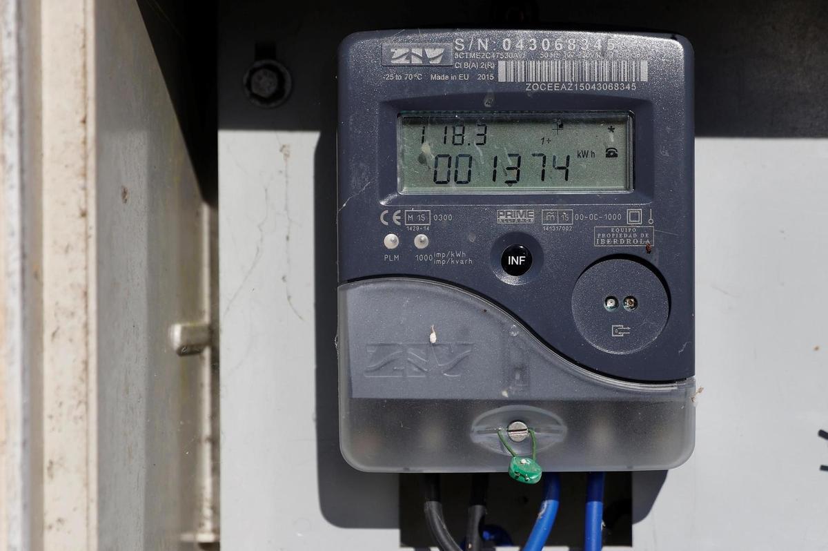 El preu de la llum es queda a 75 cèntims del seu màxim històric