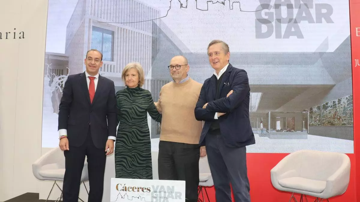 Los premios nacionales de arquitectura Tuñón y Mangado arropan a Cáceres en su presentación