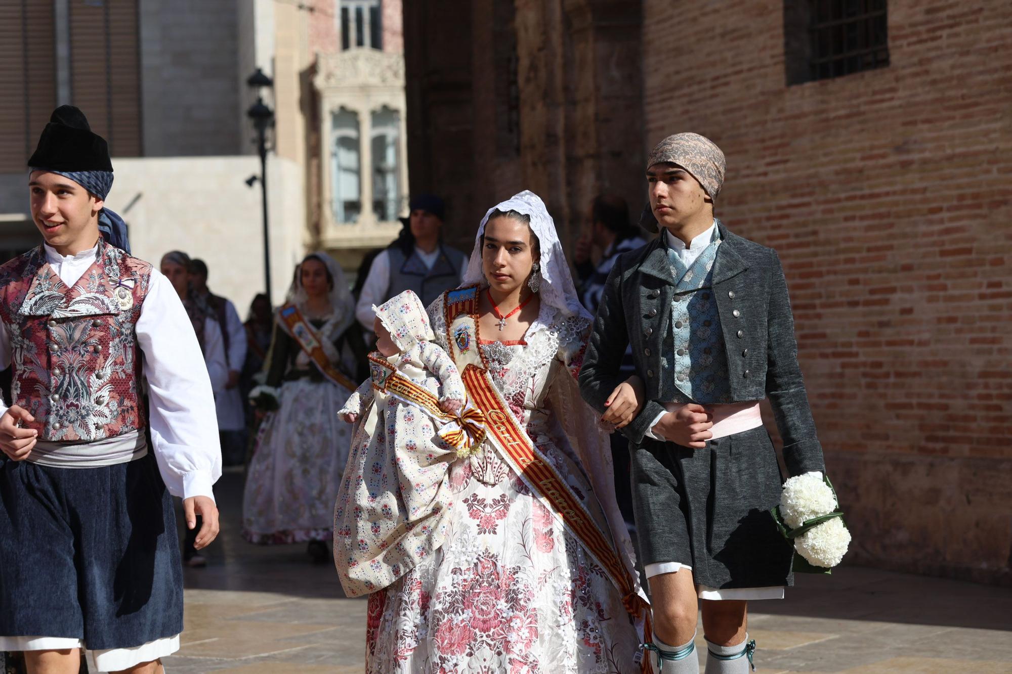 Búscate en el primer de la Ofrenda en la calle de la Paz hasta las 17 horas