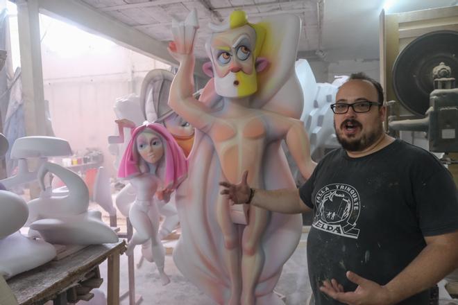 Hoguera Especial de Carolinas Altas: del maltrato a la mujer a la pederastia en la Iglesia