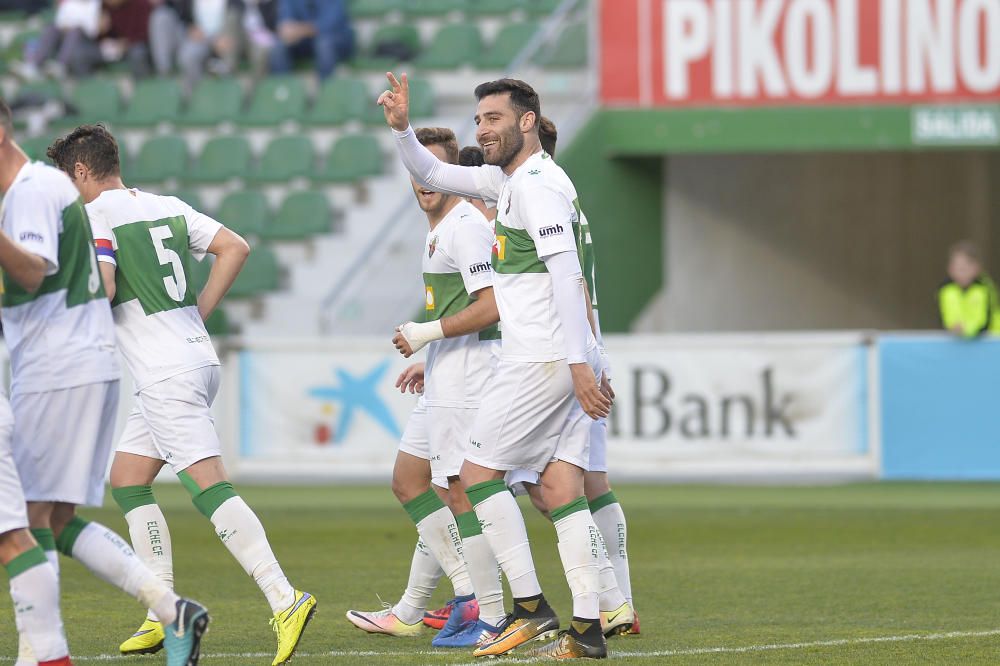 Las mejores imágenes del Elche CF - Deportivo Aragón