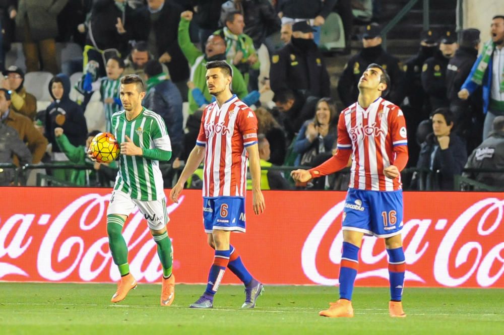 El Sporting suma un punto ante el Betis