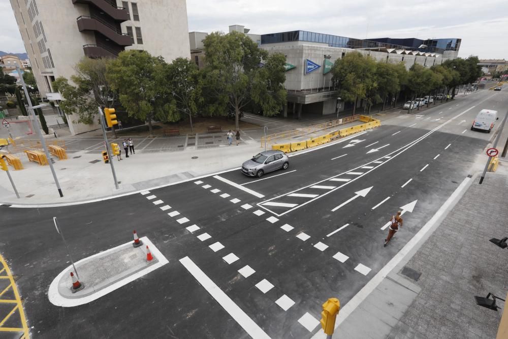 Reobre el carrer de Barcelona després de dos mesos d'obres