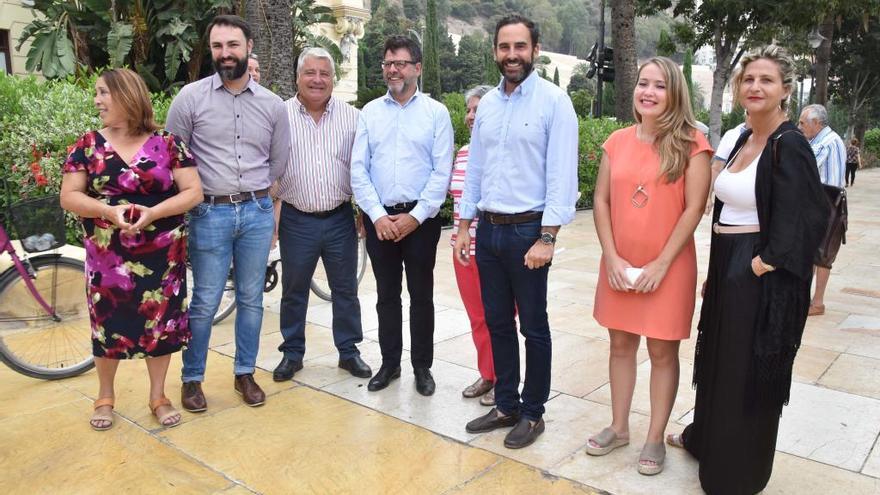 Daniel Pérez, junto a otros concejales del PSOE, en su balance de de la Feria de Málaga.