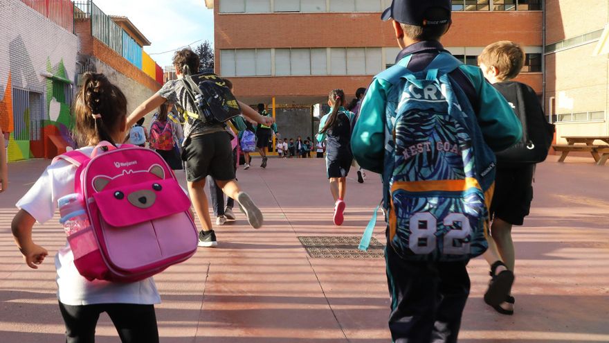 La ‘vuelta al cole’ marca otro récord de gasto: las familias españolas desembolsarán 422 euros de media por alumno