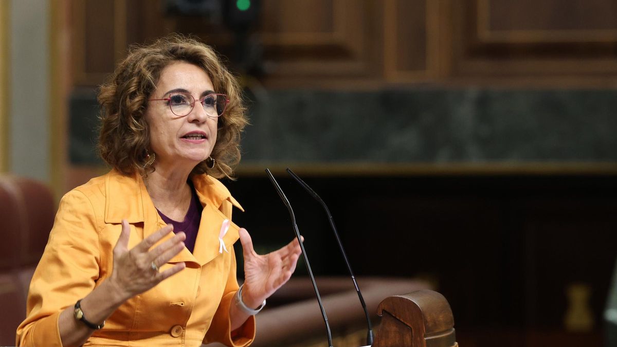 Hacienda estrecha el control a las criptomonedas en España: el Congreso sigue adelante con la ley DAC8 que permitirá el embargo de Bitcoin y 'altcoins'