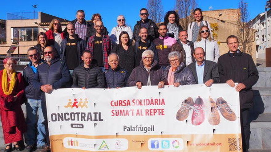Voluntaris i responsables de la Fundació Oncolliga Girona