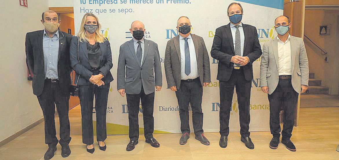 Santiago Mayol, María Frontera, Xisco Martorell, Antoni Mercant, Antoni Serra y Sebastián Oliver conforman el jurado de los Premios.