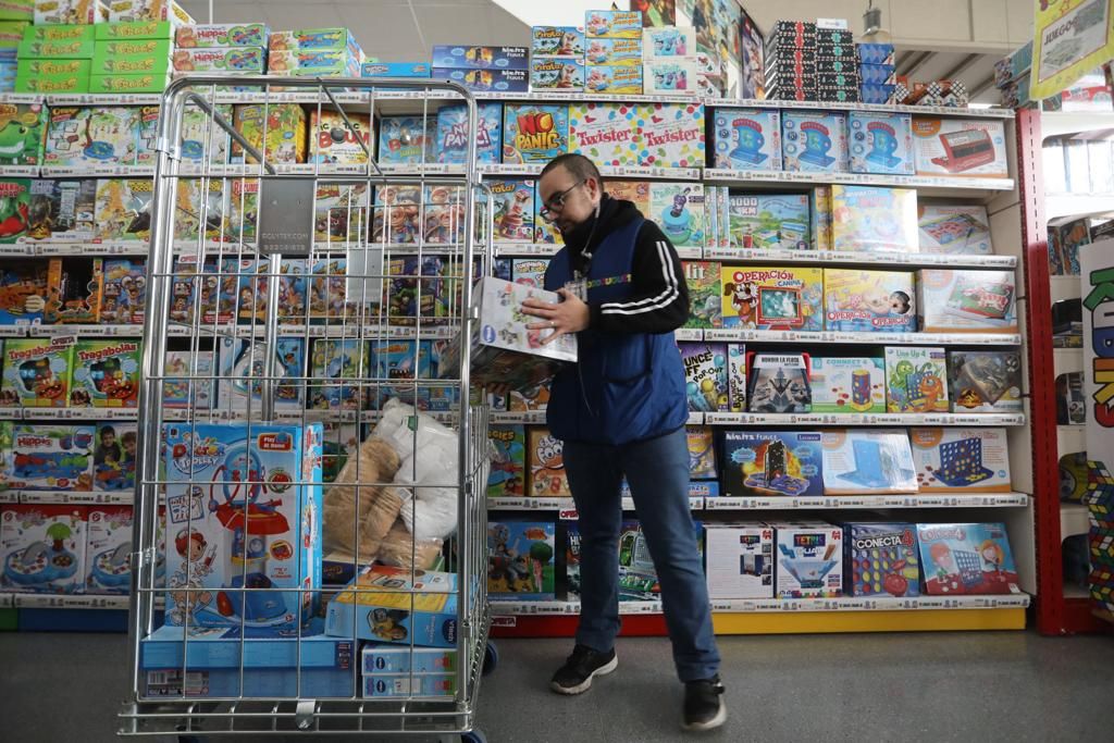 El centro lleno por las compras prenavideñas y el puente de diciembre