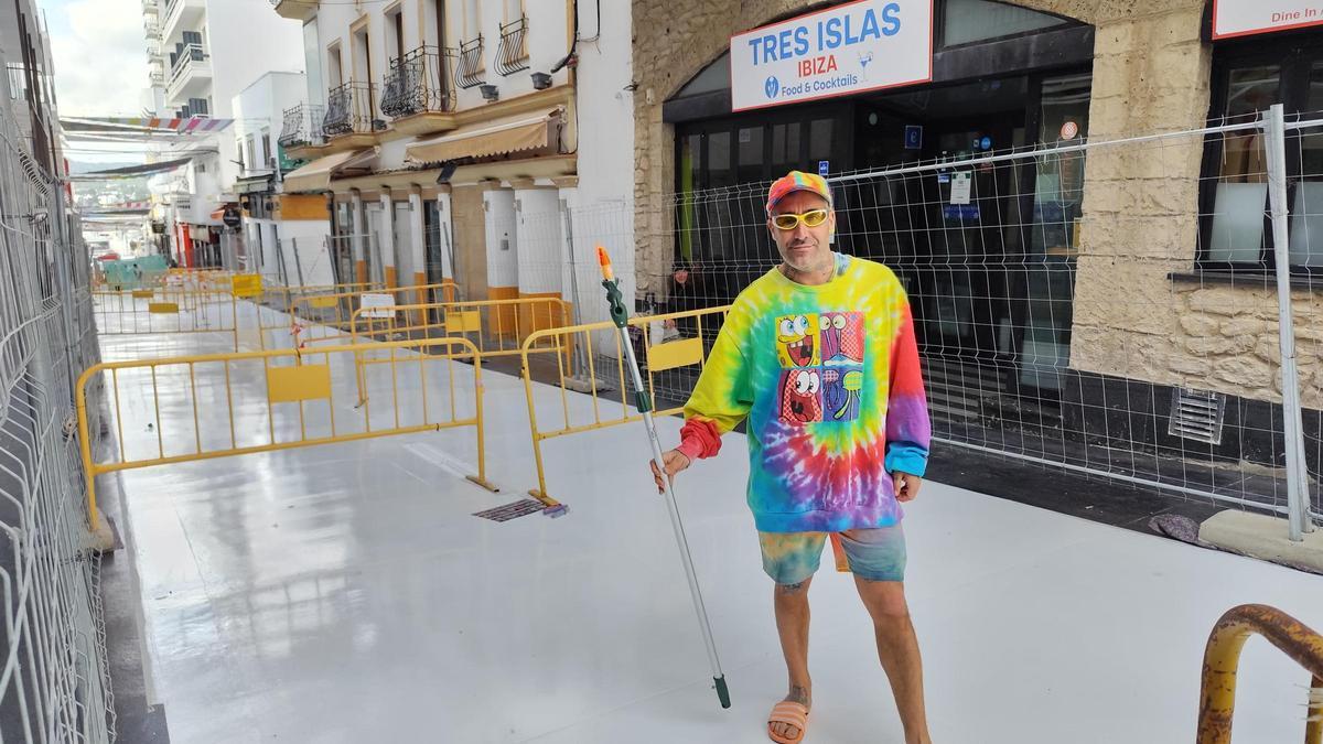 Okuda comienza su obra en el West End de Sant Antoni